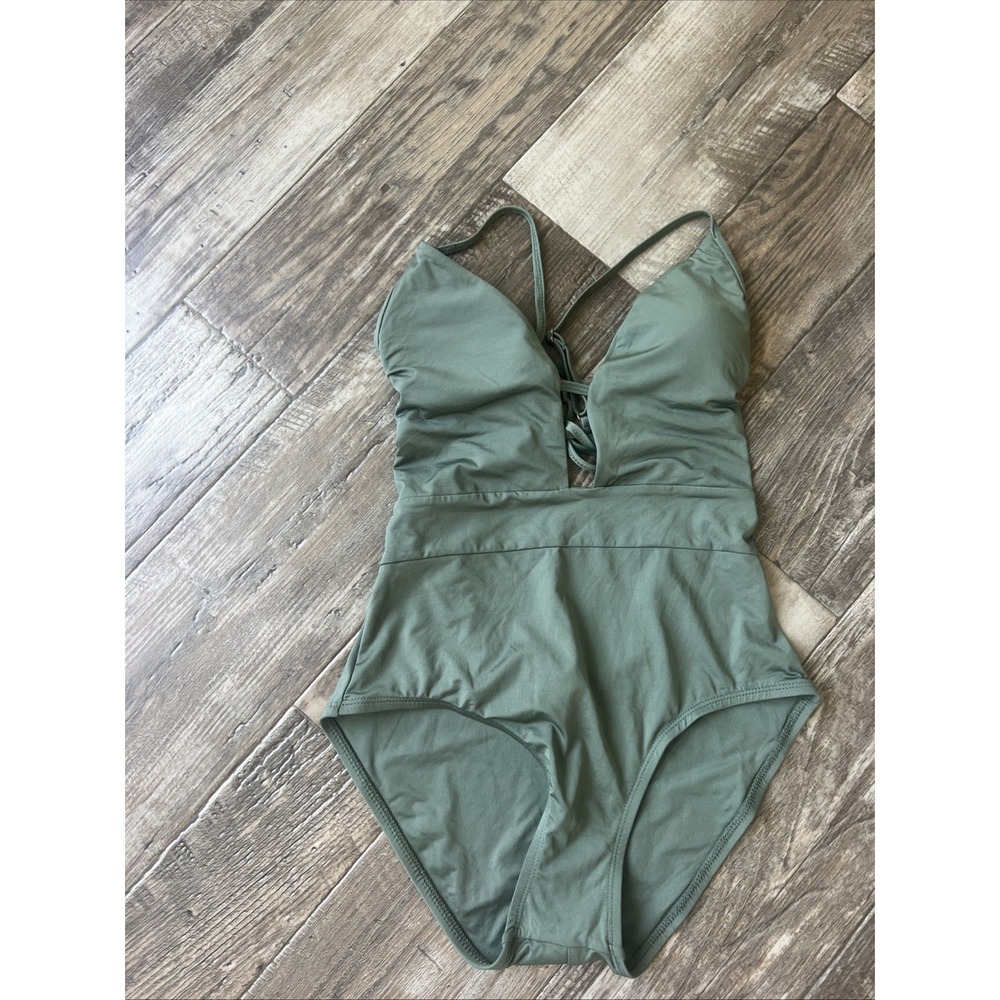 Becca Womens Swimsuit‎ Size Medium Green One Piece Resort Beach Summer Coastal